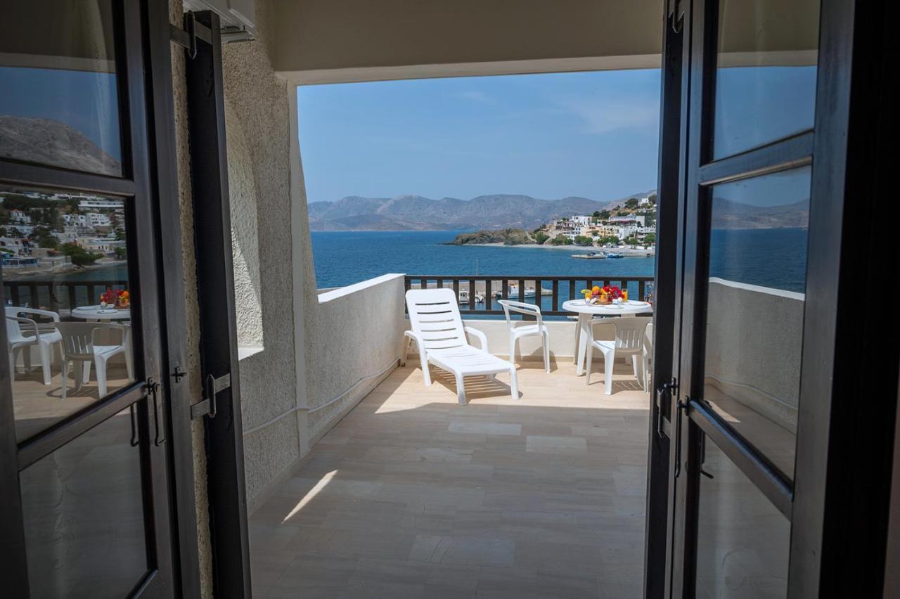 Pelagos Seafront Accommodation - Maria Myrties المظهر الخارجي الصورة